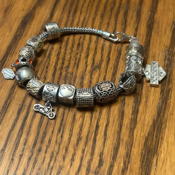 Harley-Davidson Sterling Silver 15 Charm Pandora Bracelet - Picture 2 of 15